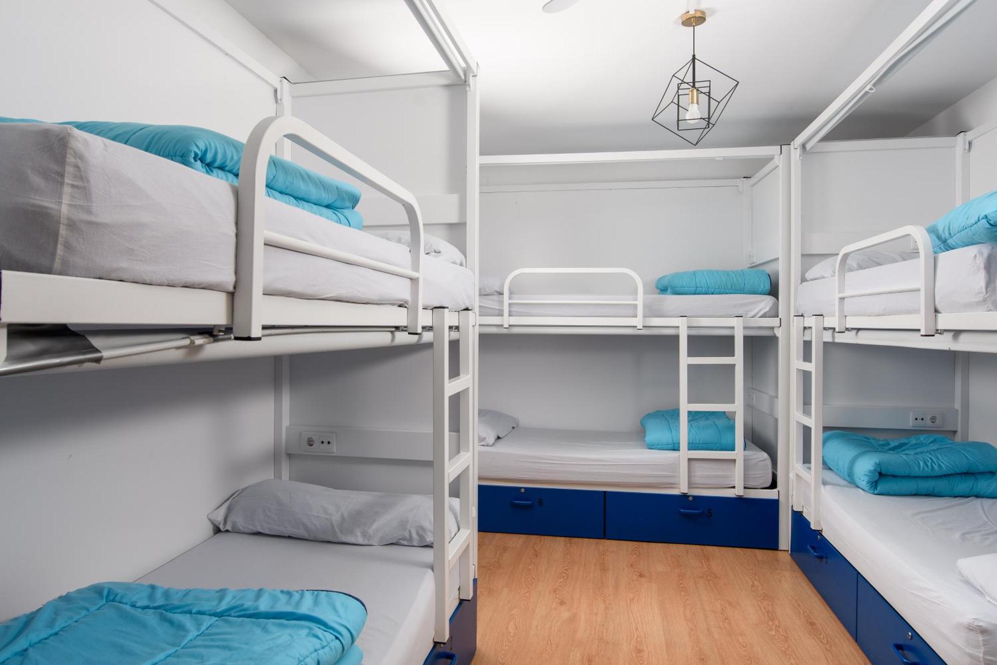 Albergue Estrella Guia Puente la Reina 外观 照片
